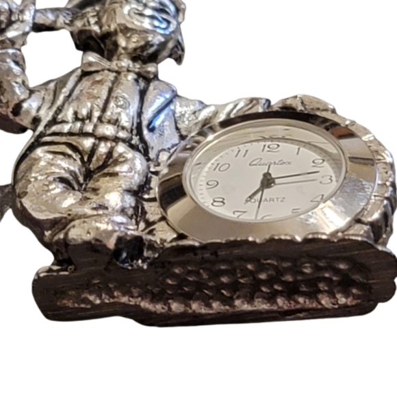 Clown clock silver tone Clown With Bat - Picture 3 of 6